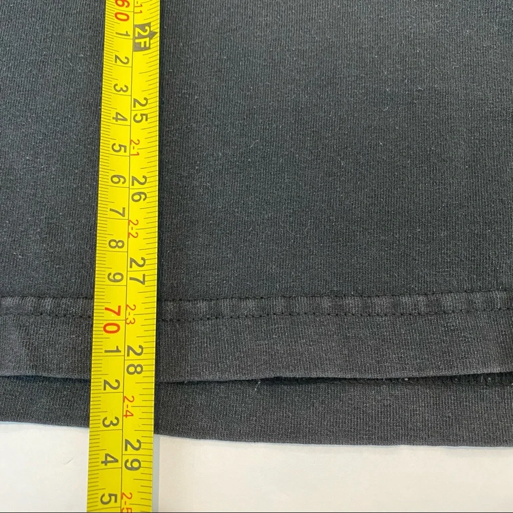 Mens xlarge long sleeved navy blue Levi’s t‎ shirt